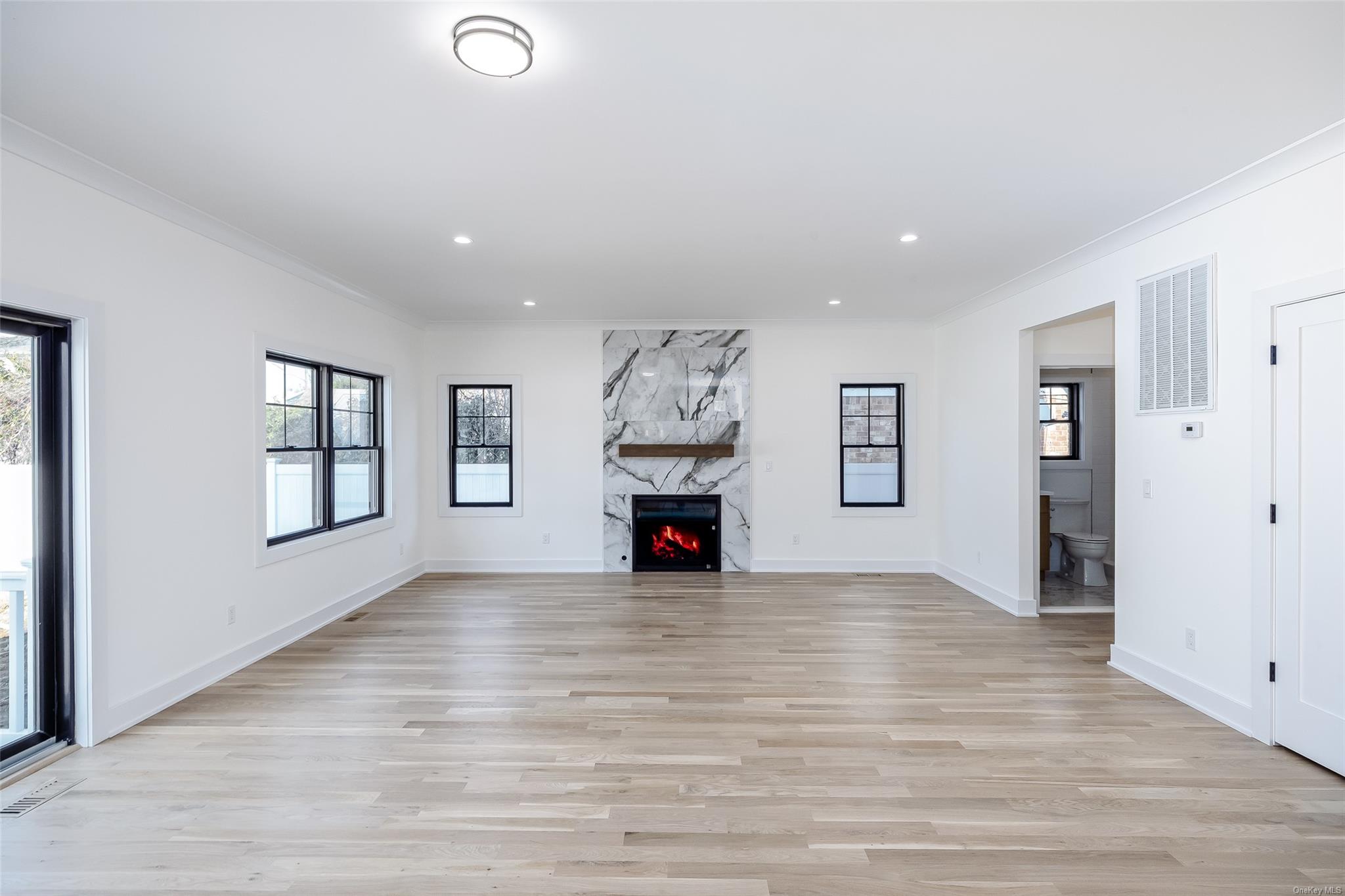 14 Marlboro Pl, Bellmore, New York image 12