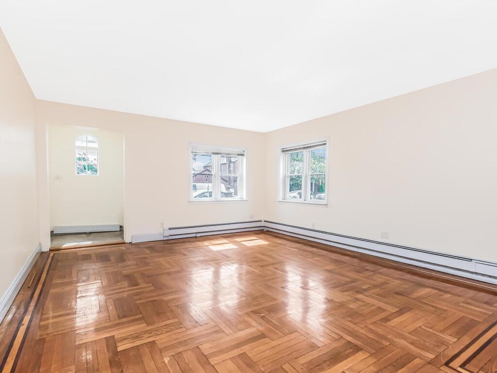 1313 Kearney Avenue, Bronx, New York image 10