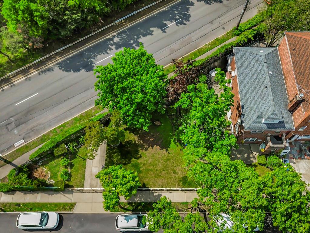 1313 Kearney Avenue, Bronx, New York image 26
