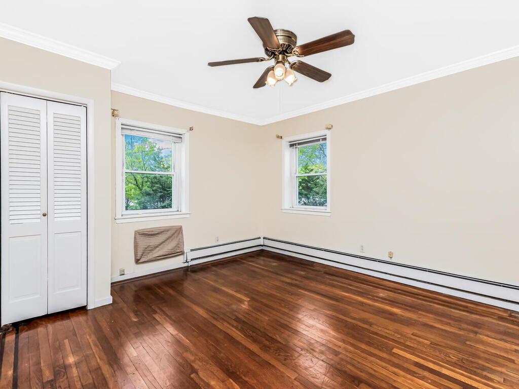 1313 Kearney Avenue, Bronx, New York image 17