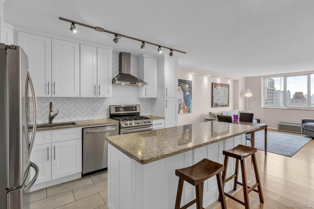 Photo of 345 E 93rd Street #29D, New York (Manhattan), NY 10128 (MLS # 976674)