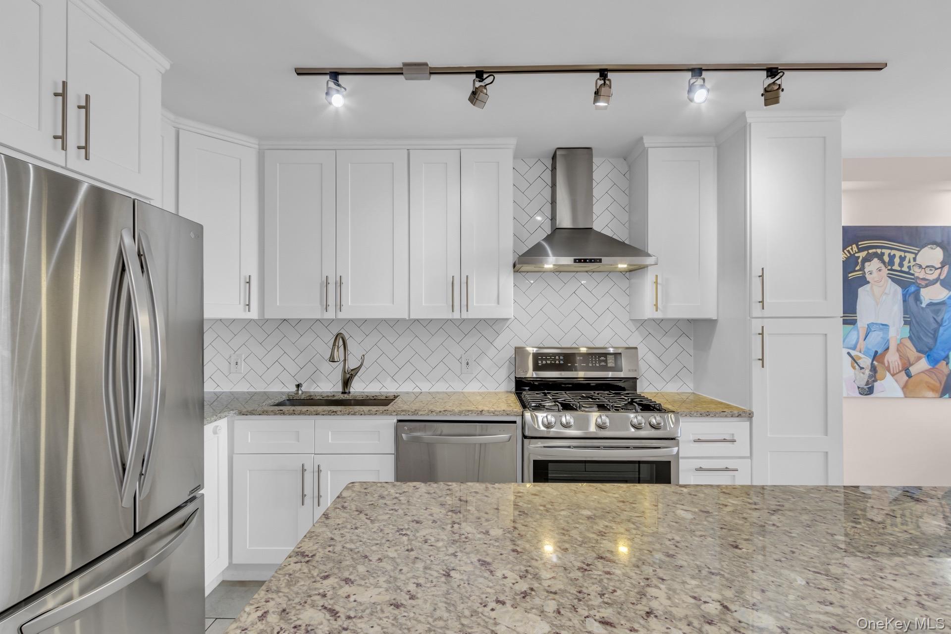 345 E 93rd Street 29D