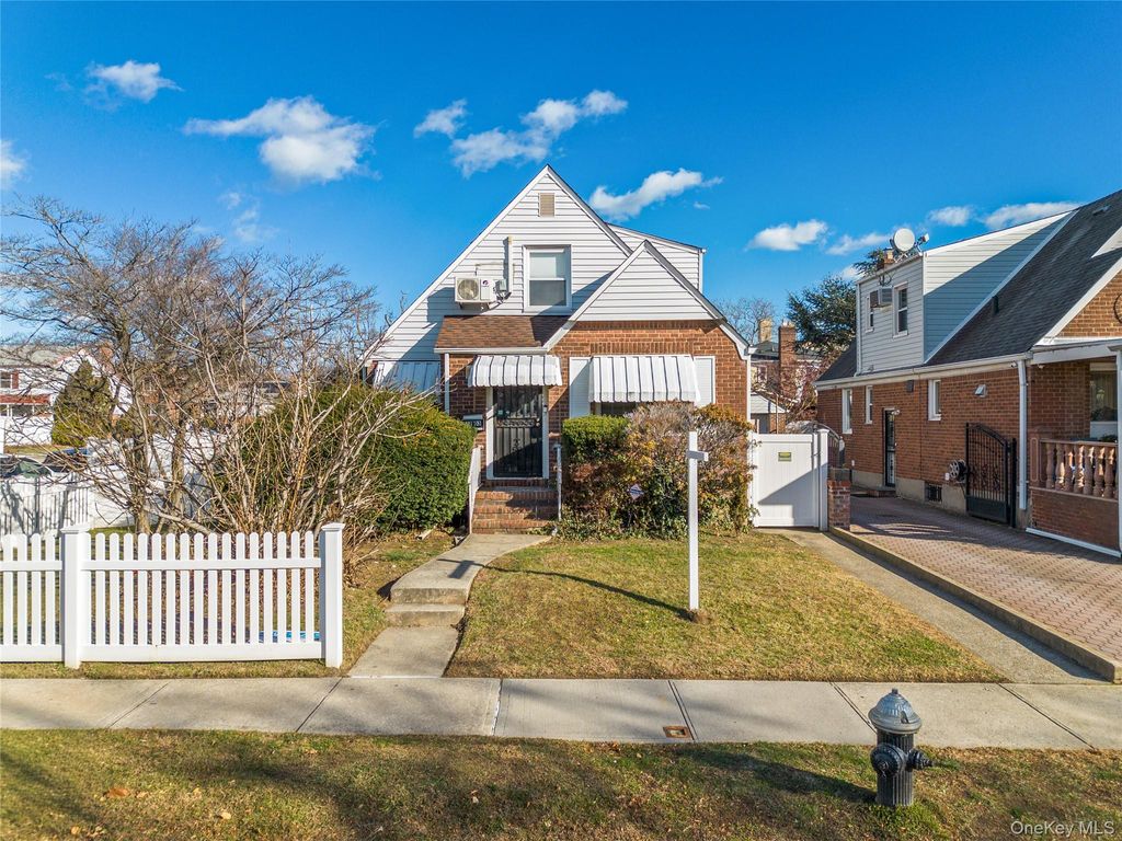 Photo of 32-03 Clearview Expressway, Bayside, NY 11361 (MLS # 942829)