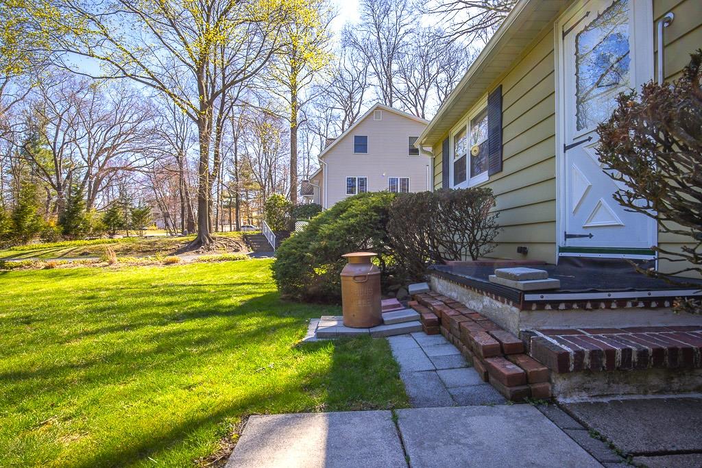 19 Dolson Road, Monsey, New York image 6