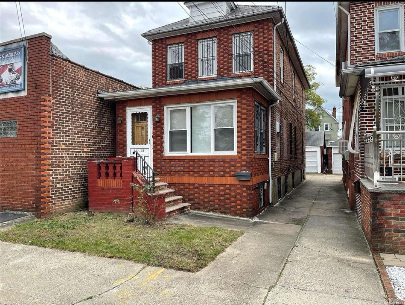 92nd Road, Bellerose, Queens, NY - 3 Bedrooms  
2 Bathrooms  
6 Rooms - 