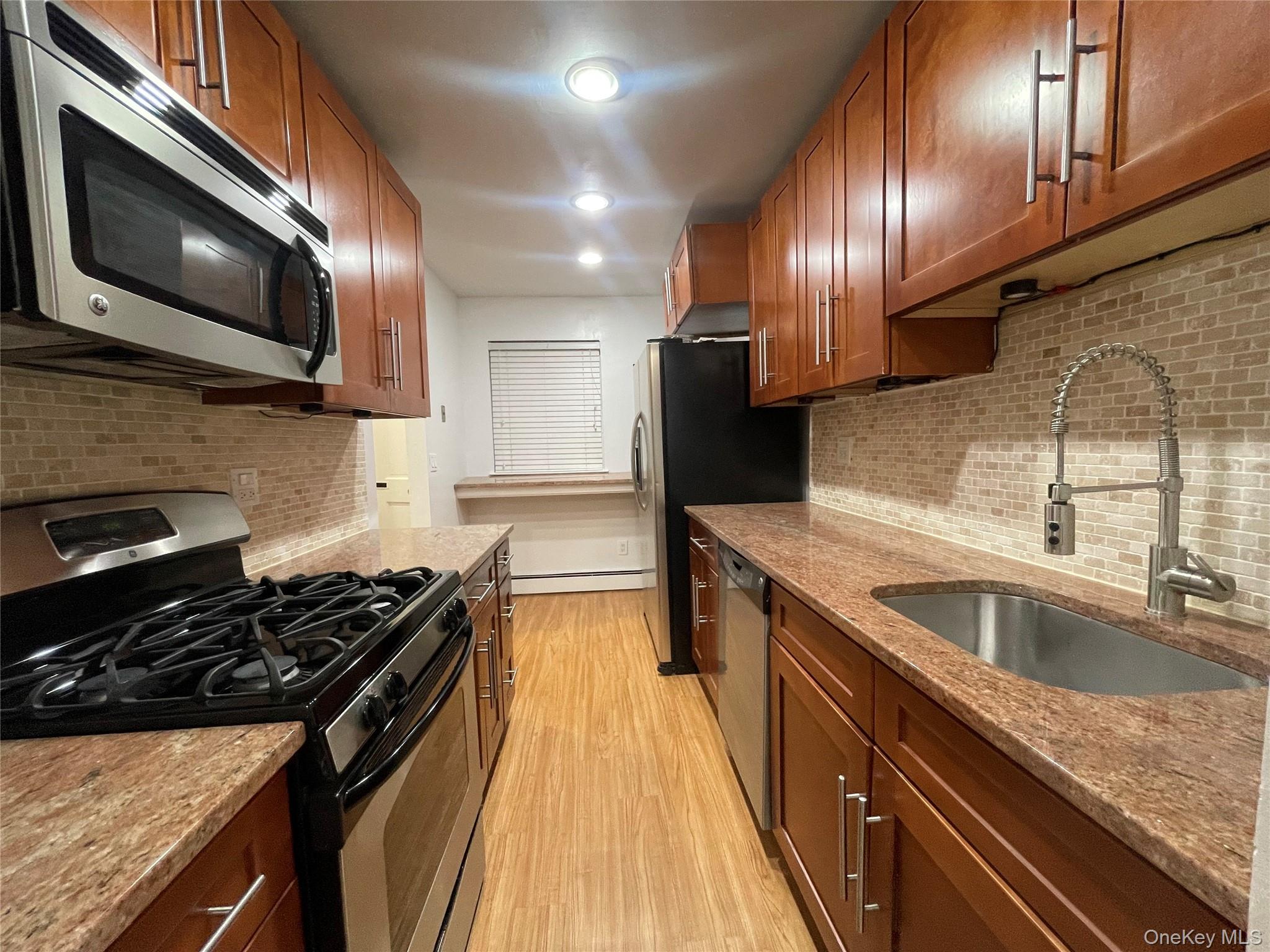 150 Glenwood Avenue H3