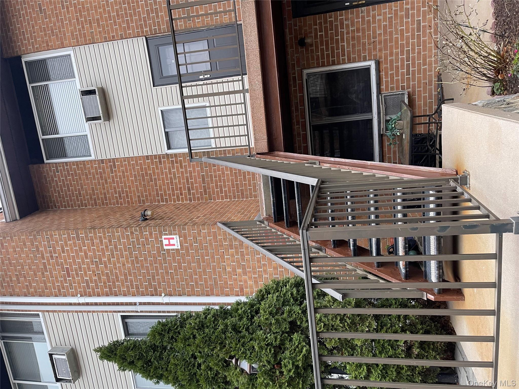 150 Glenwood Avenue H3