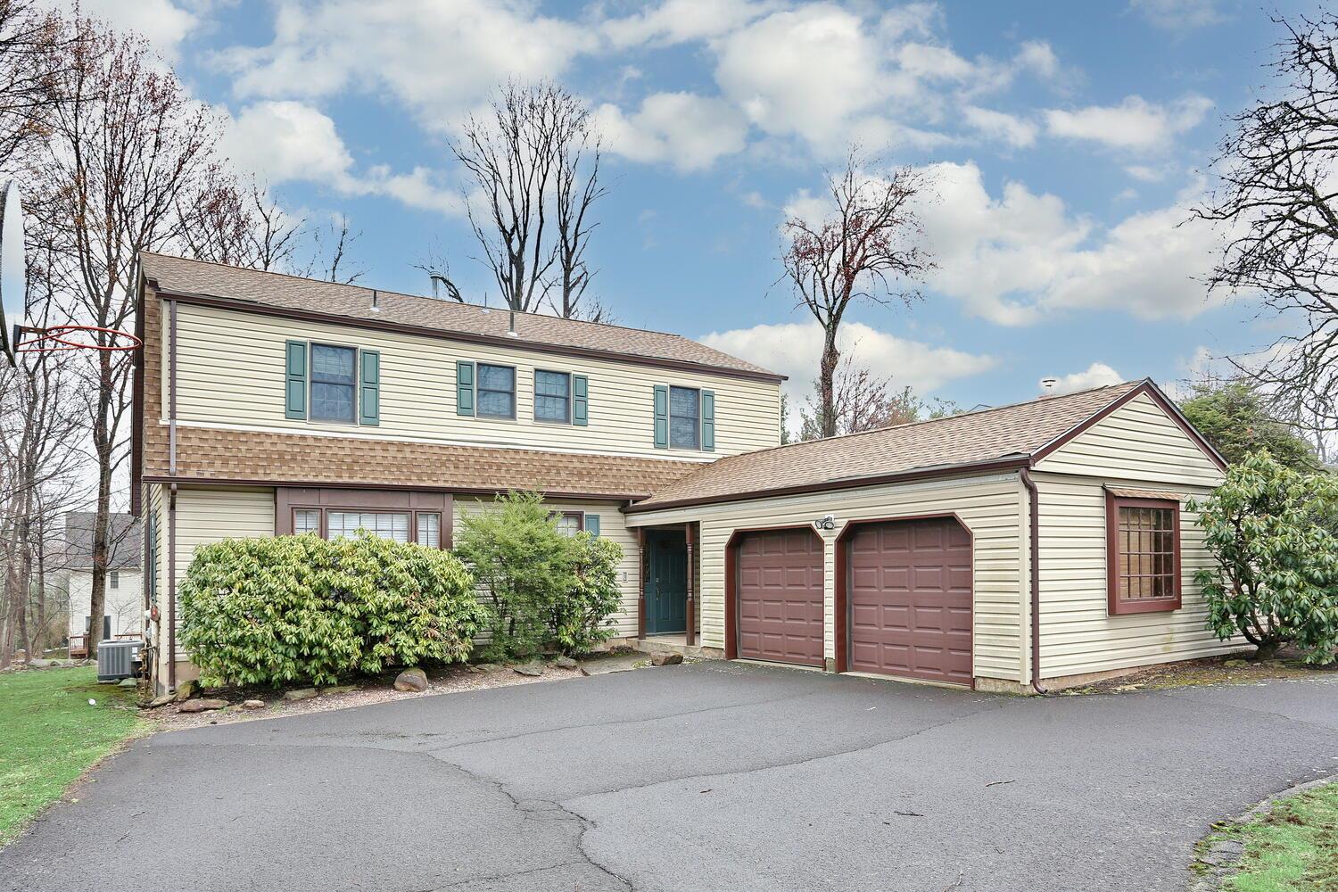 16 Lancaster Drive, Suffern, New York image 3