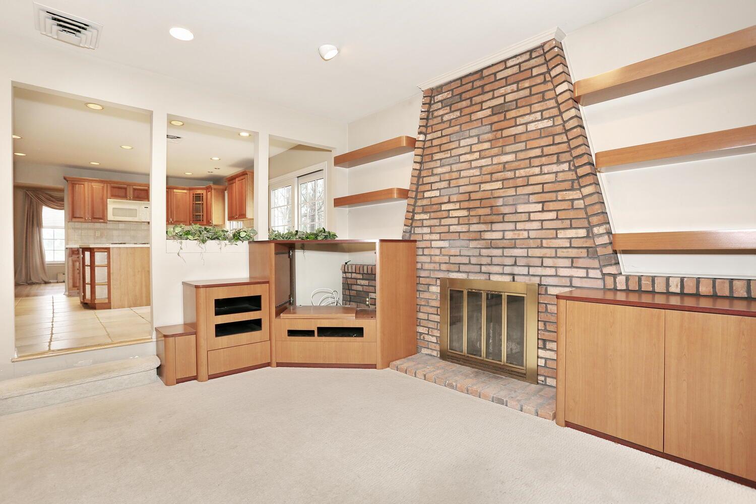 16 Lancaster Drive, Suffern, New York image 11
