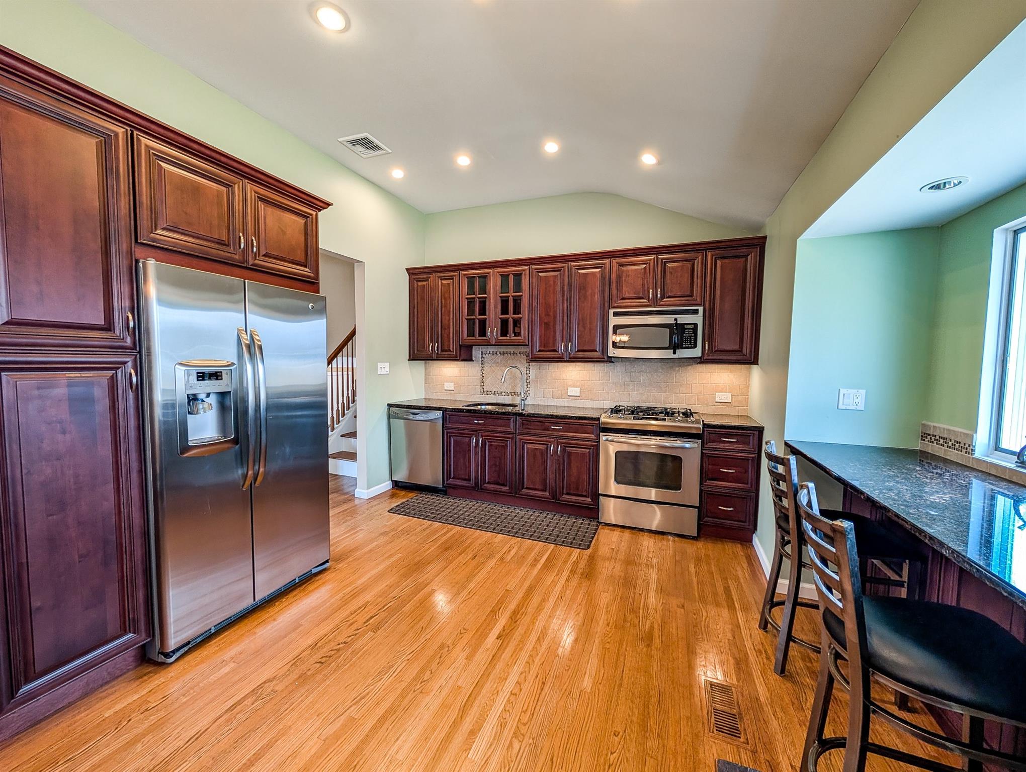 333 Town Line Road, East Northport, New York image 8