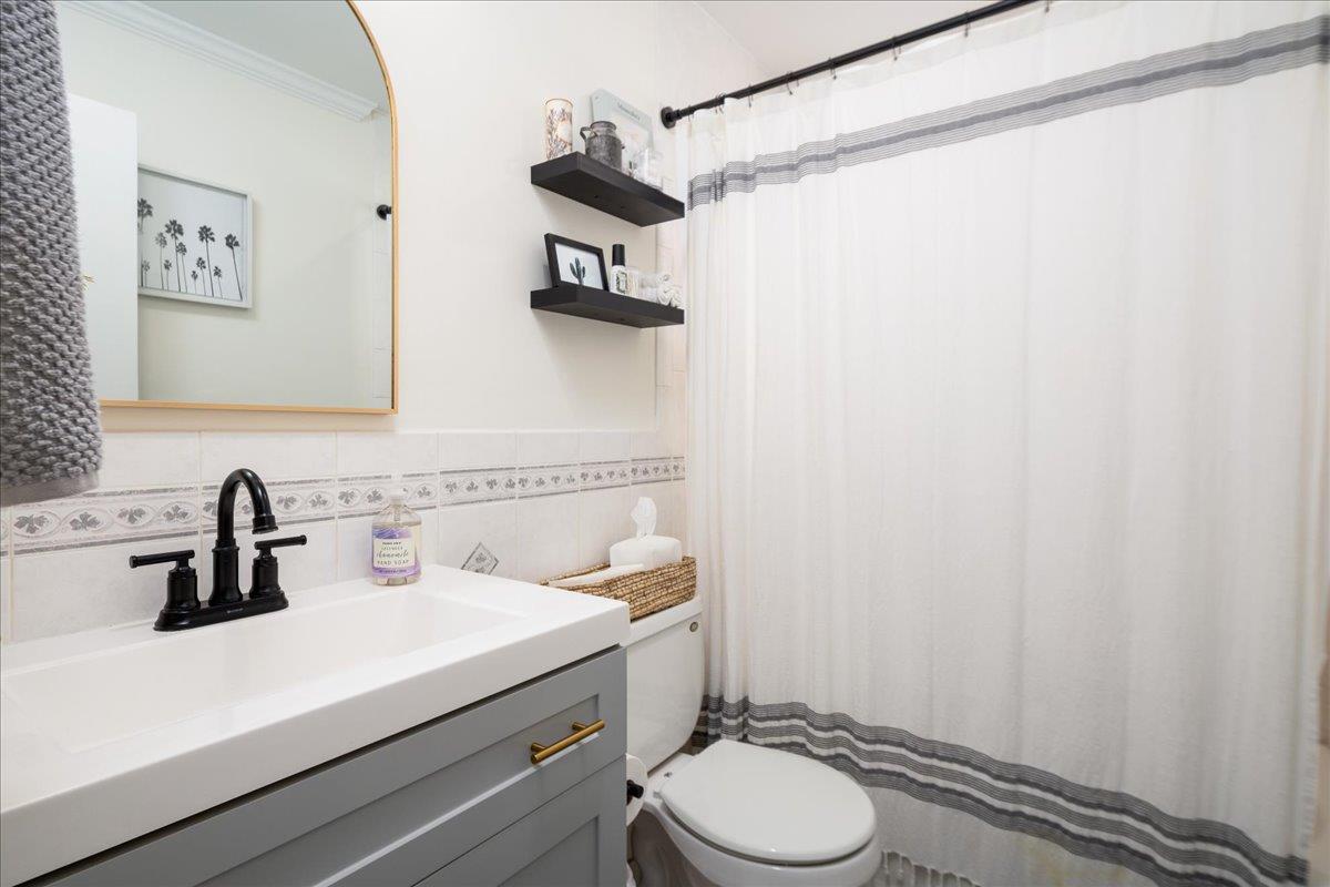 79 Richmond Boulevard #2A, Ronkonkoma, New York image 6