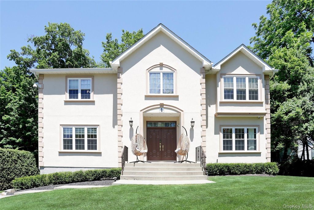 Photo of 1 Greg Sikorsky Drive, Monsey, NY 10952 (MLS # 1008049)