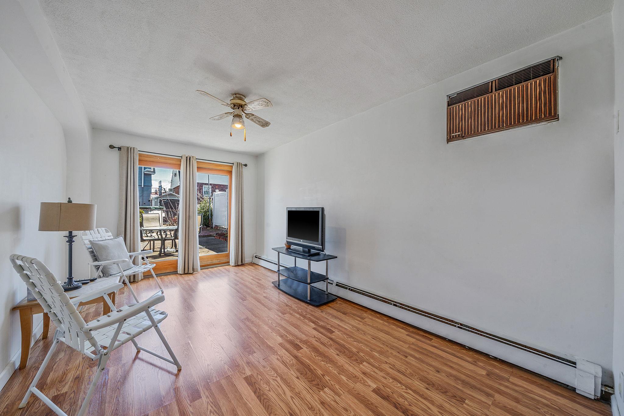 15931 W 95th Street, Howard Beach, New York image 20