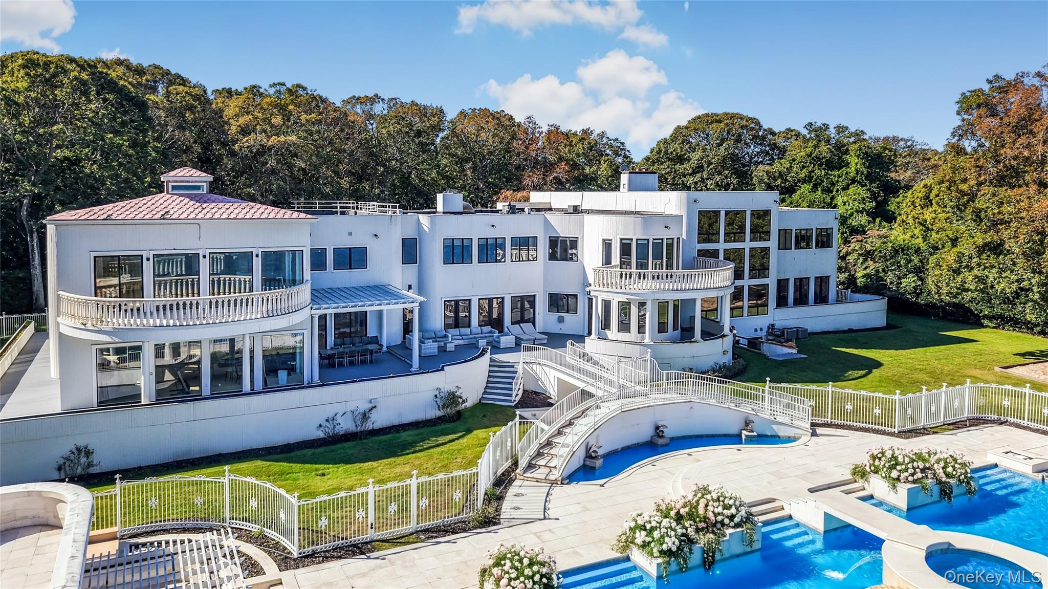 157 Cliff Road