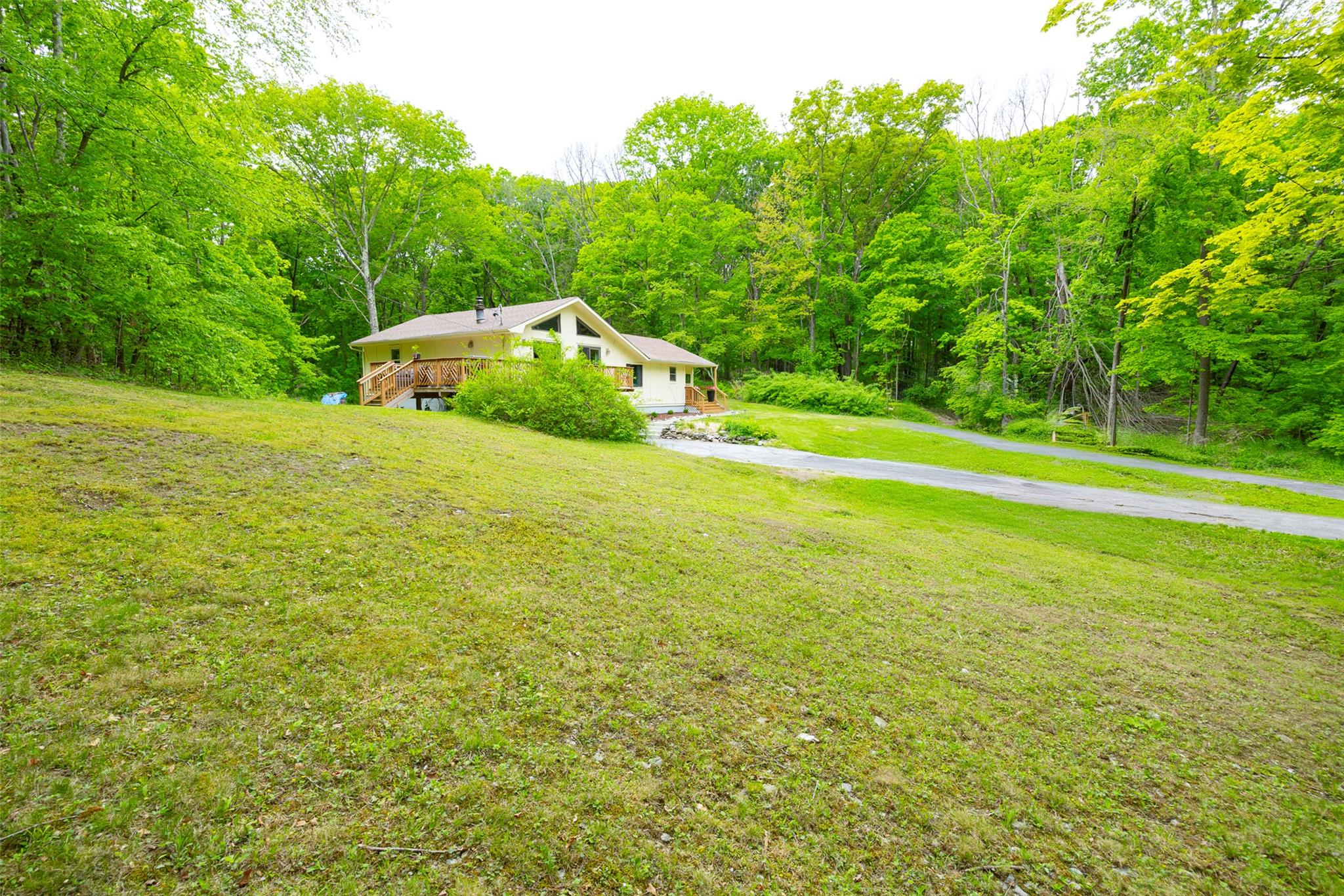 225 N Smith Road, Lagrangeville, New York image 5
