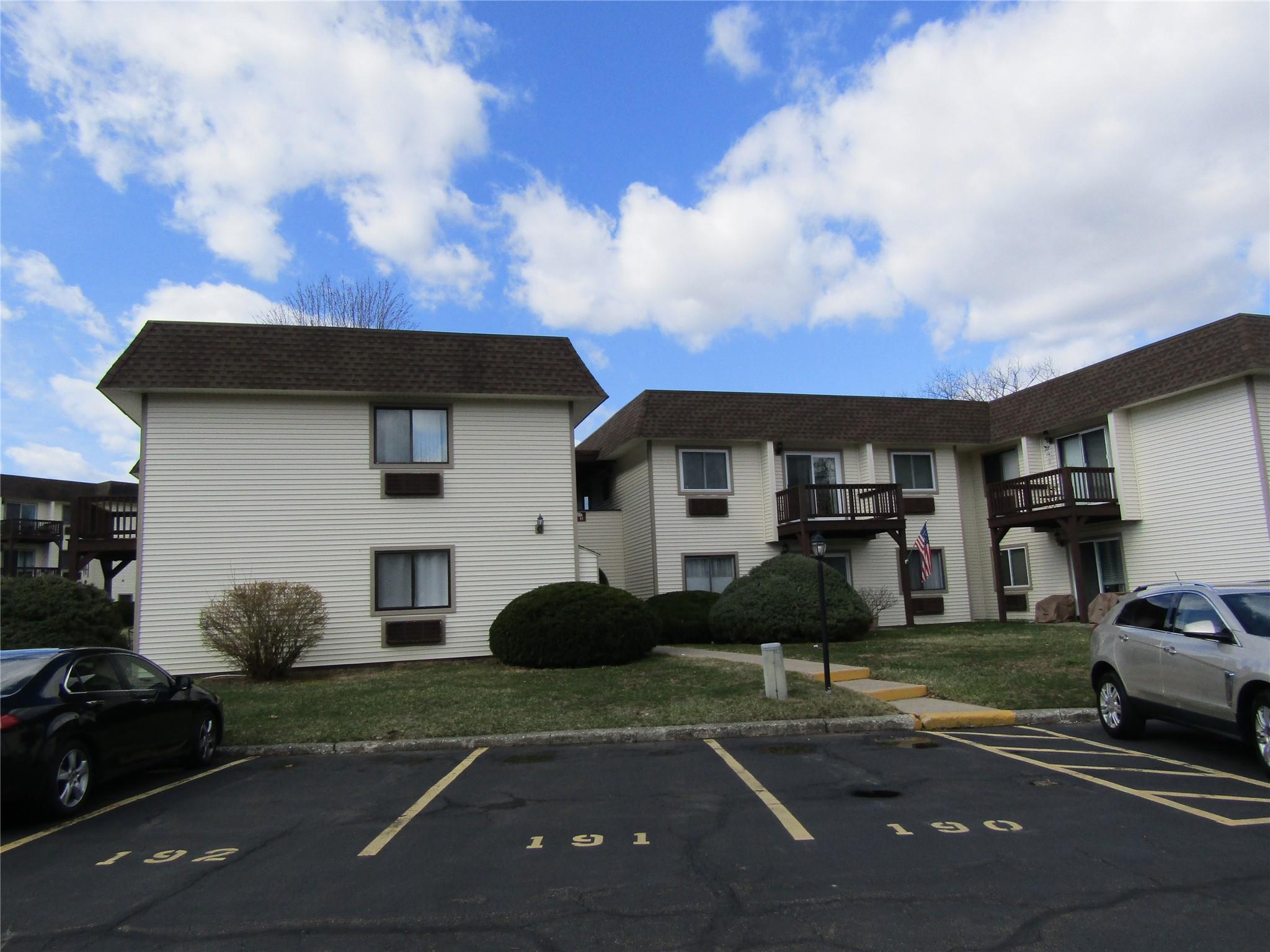 15 Club House Drive #2G, Fishkill, New York image 2