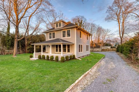 Apartment For Sale - 30170 Main Road<br/> Cutchogue, NY 11935