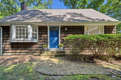 Photo for 15 Shore Oaks Drive
