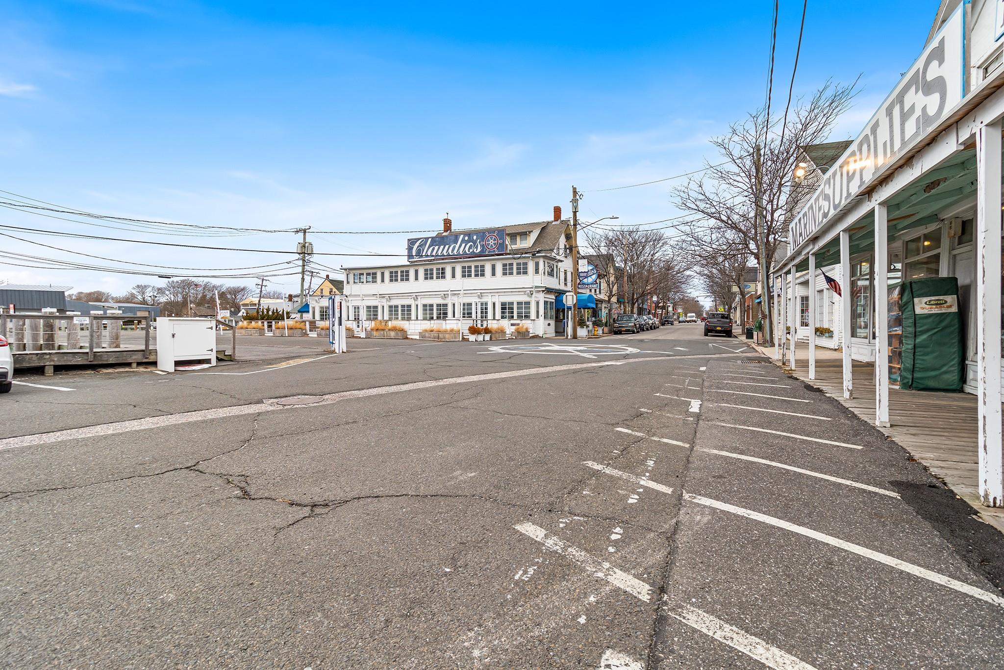 430 Snug Harbor Road, Greenport, New York image 42