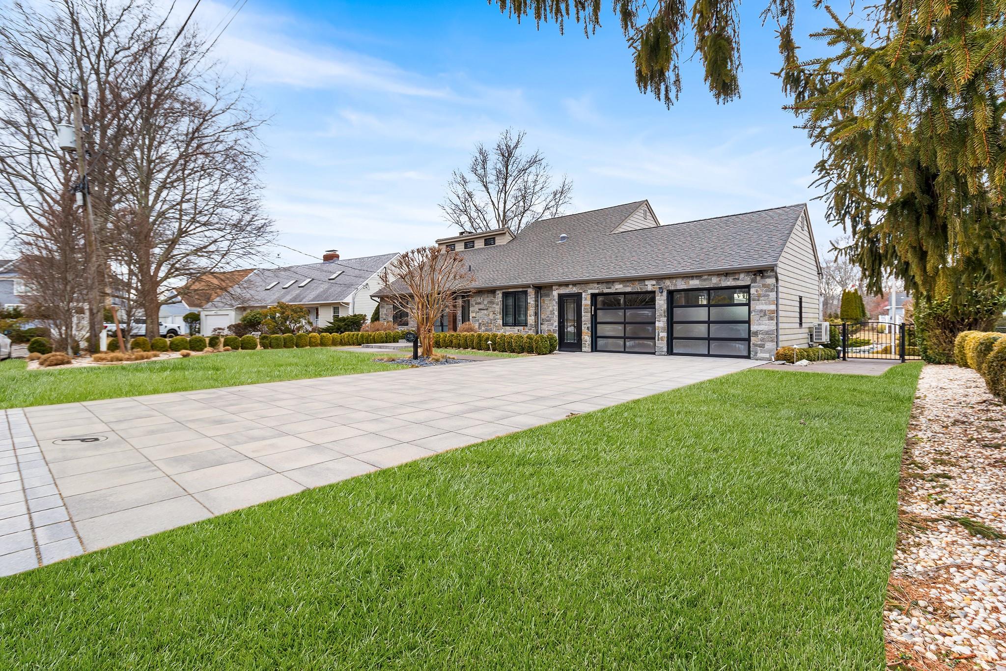 430 Snug Harbor Road, Greenport, New York image 2