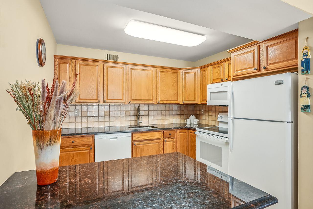112 Village Road, Unit C Rd, Yorktown Heights, New York image 10
