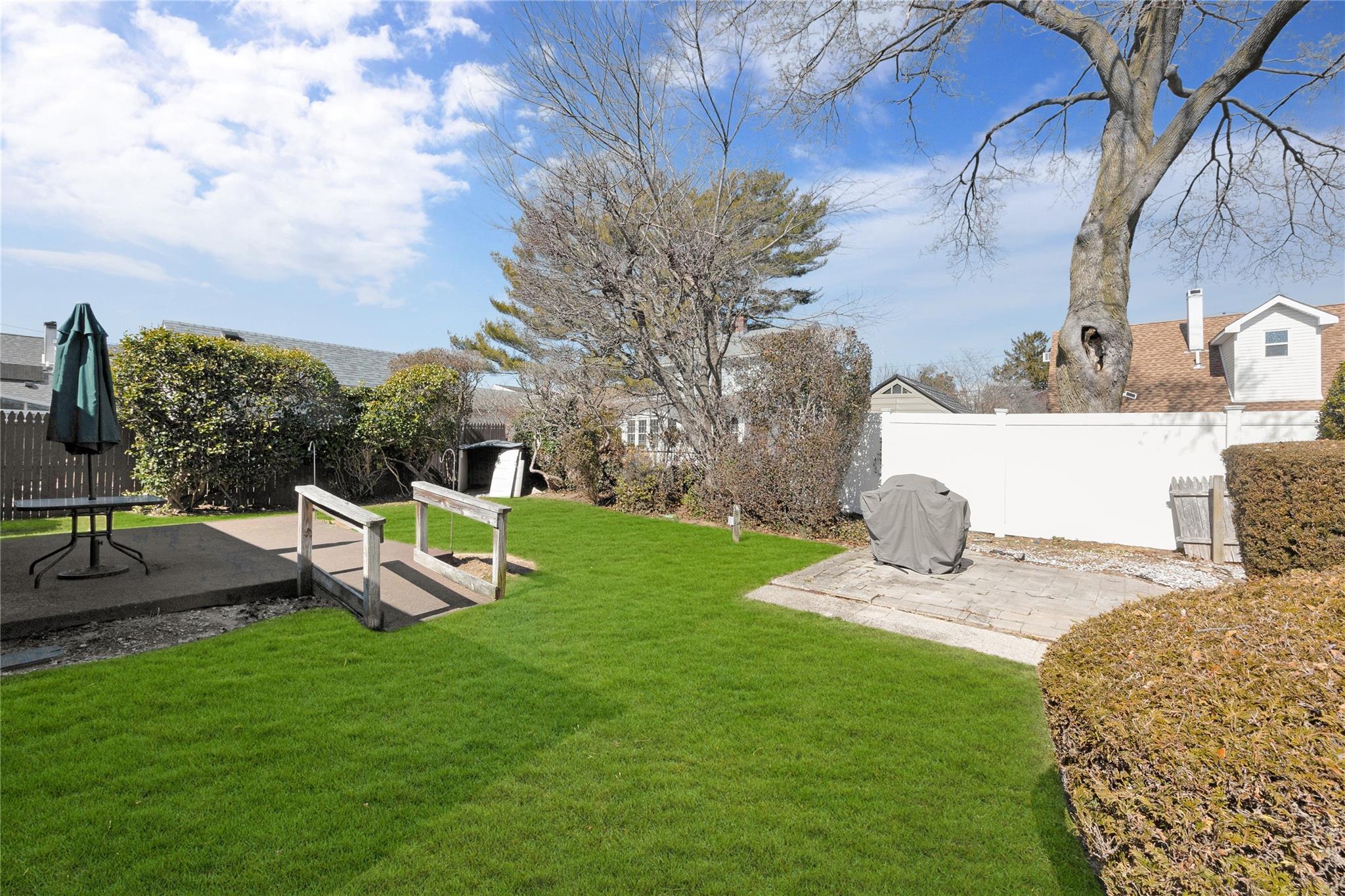 26 Steuben Avenue, Bethpage, New York image 7