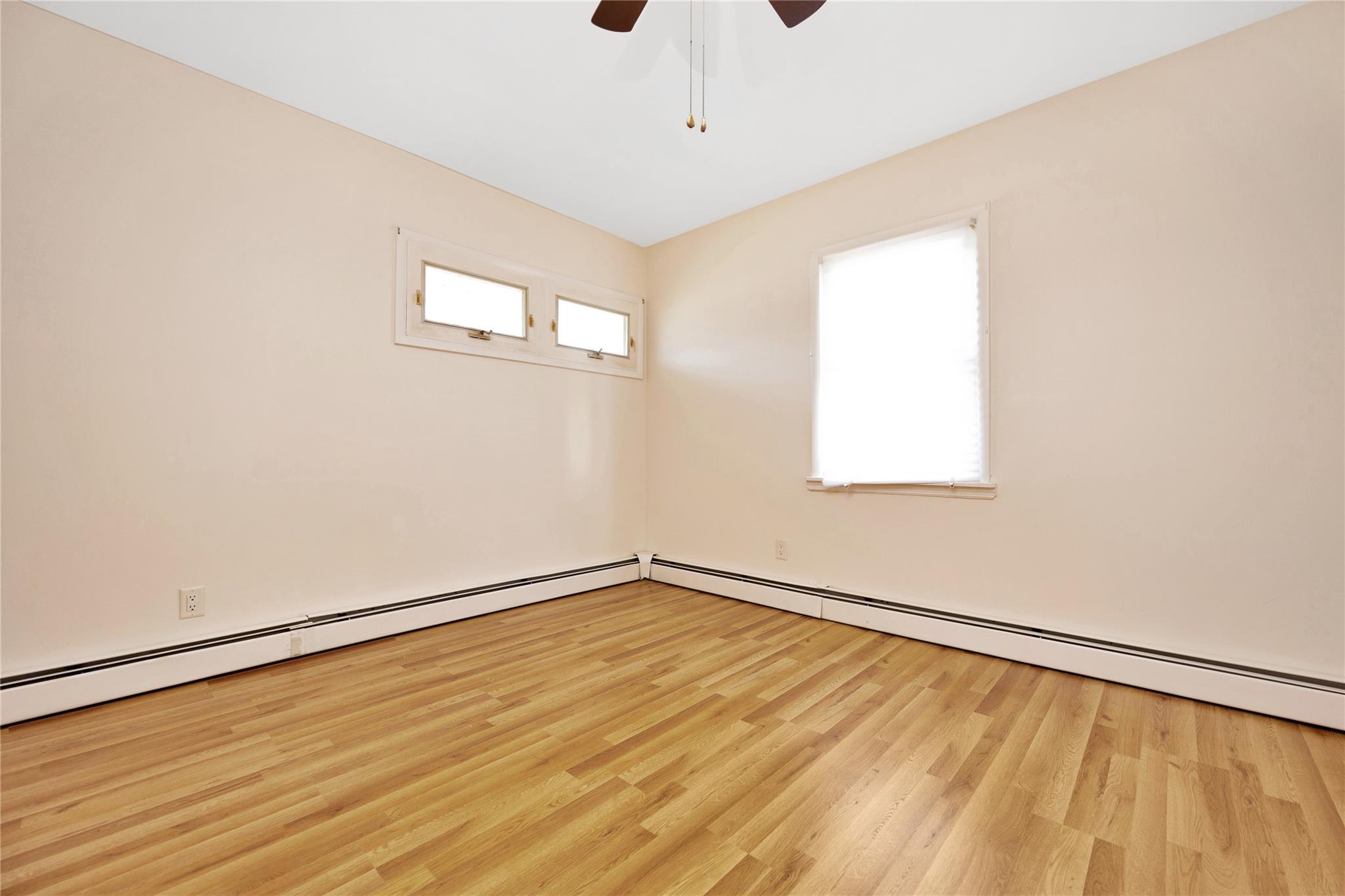 26 Steuben Avenue, Bethpage, New York image 19
