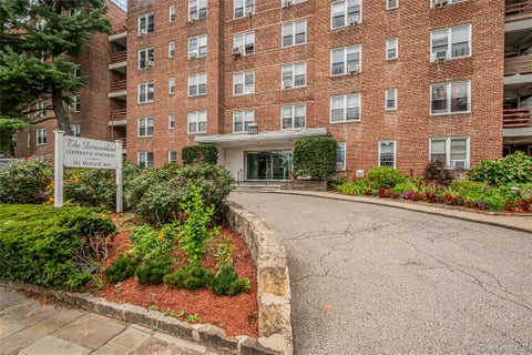 Homes For Sale - 1111 Midland Avenue #4D<br/> Bronxville, NY 10708