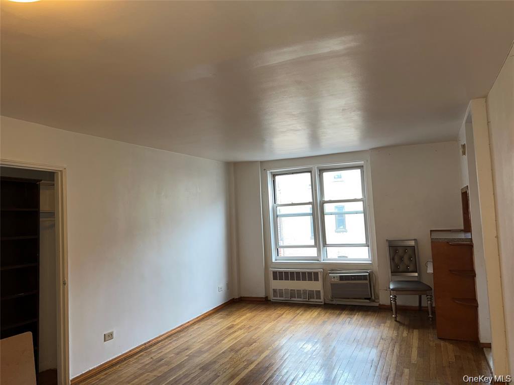 1332 Metropolitan Avenue 6A