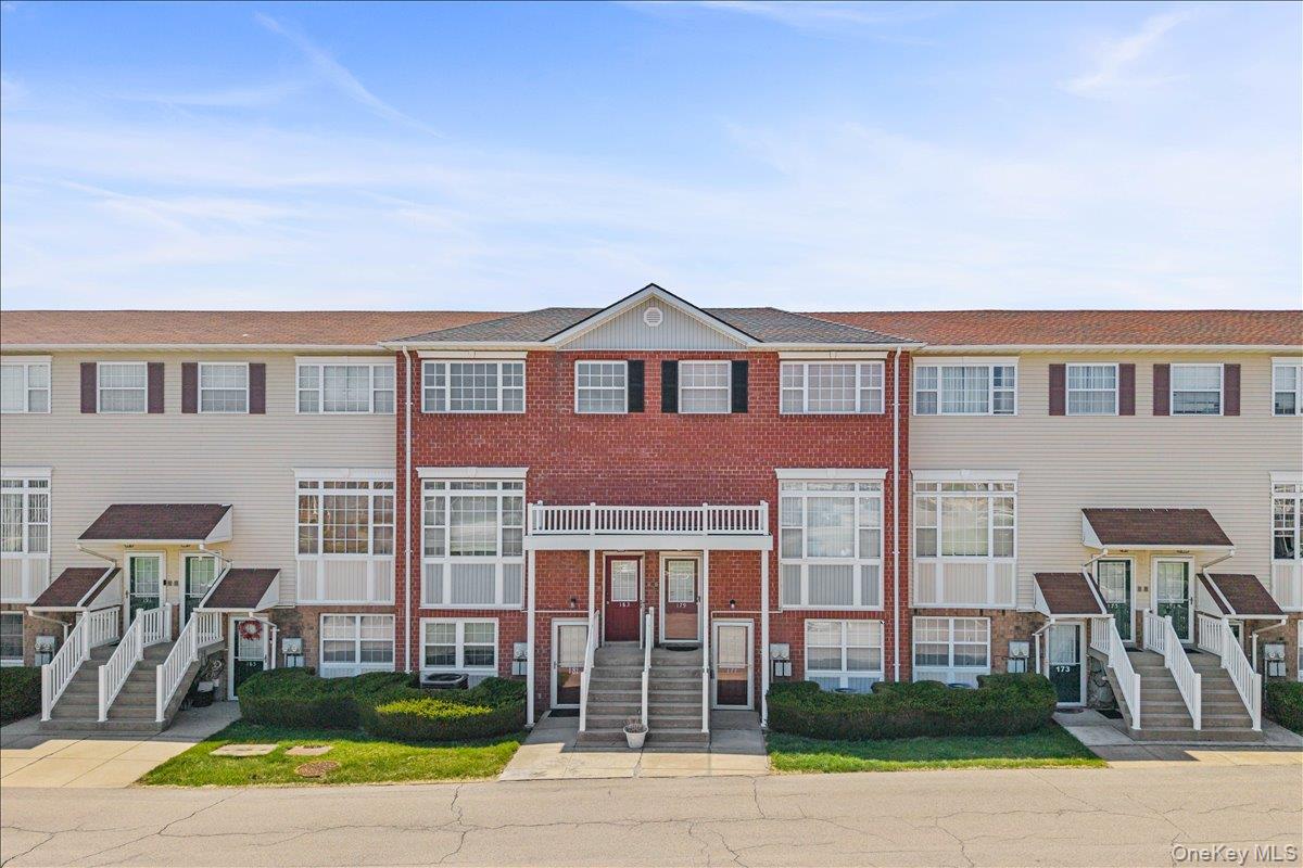 179 Surf Drive 114 - Photo 2
