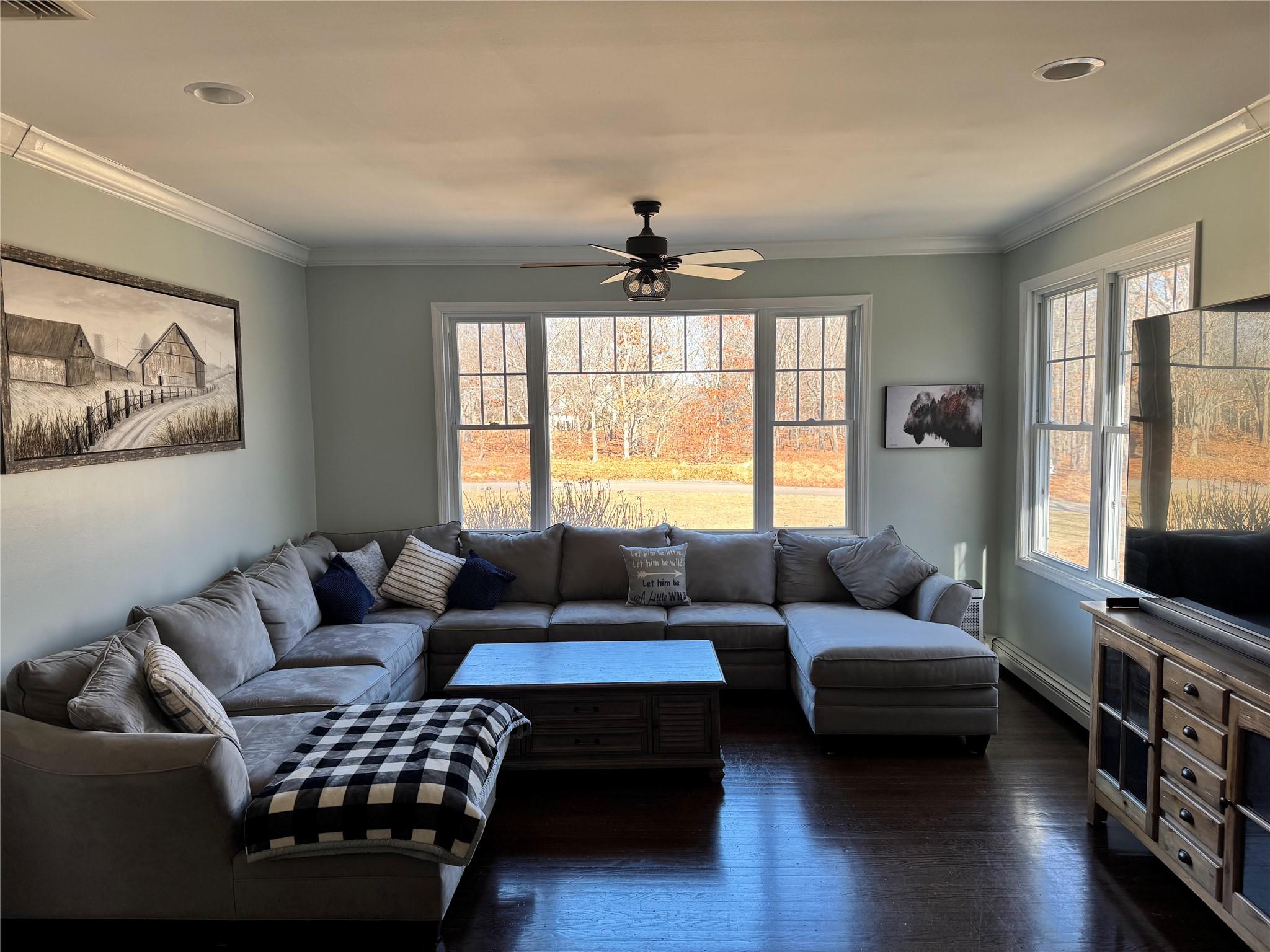 65 Phillips Lane, Aquebogue, New York image 27