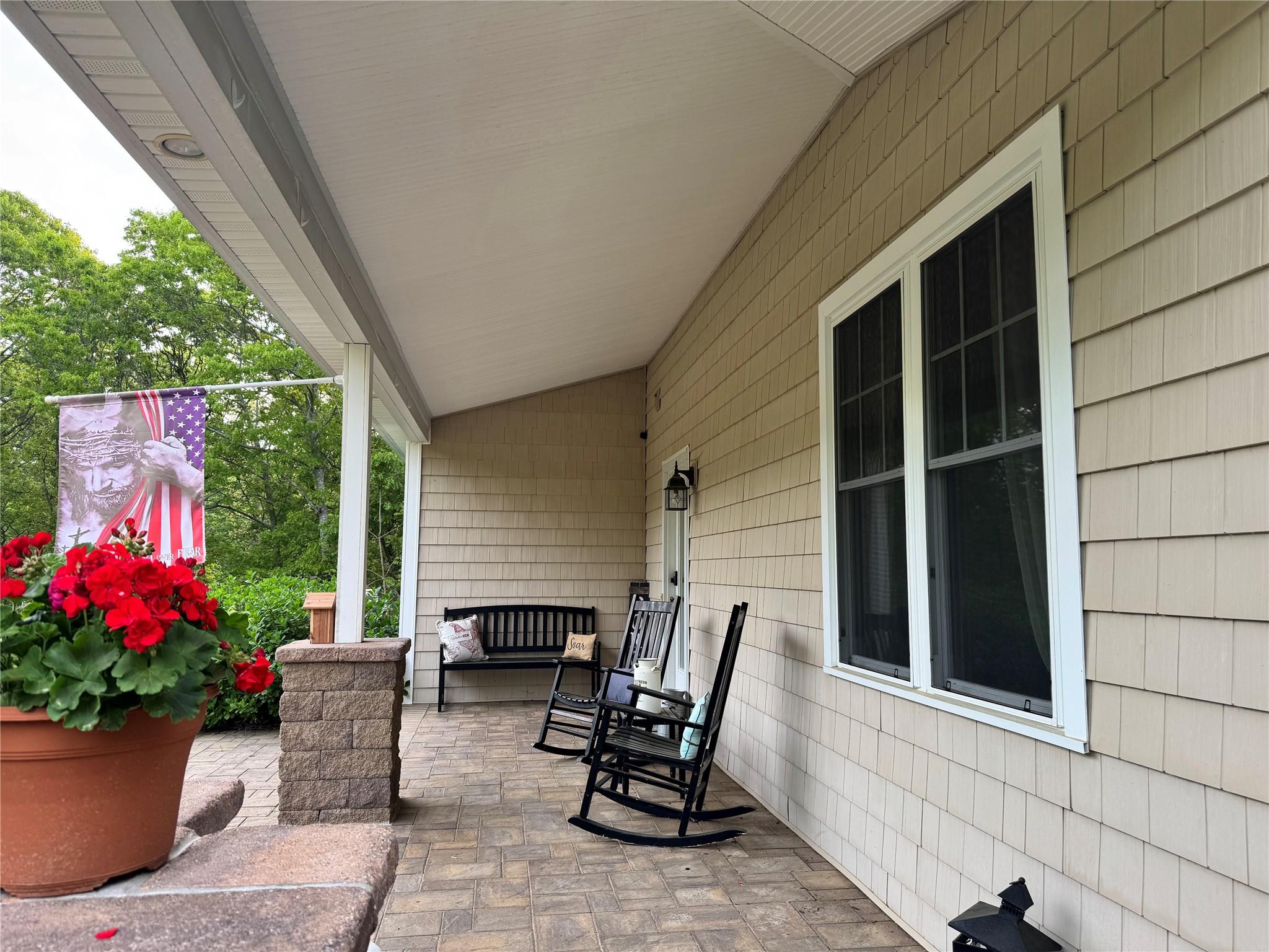 65 Phillips Lane, Aquebogue, New York image 31