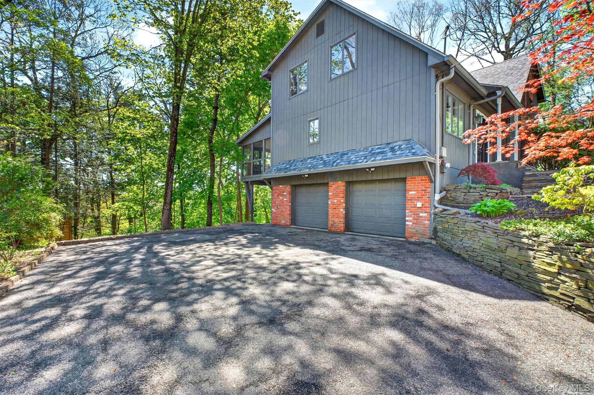 40 Brentwood Drive