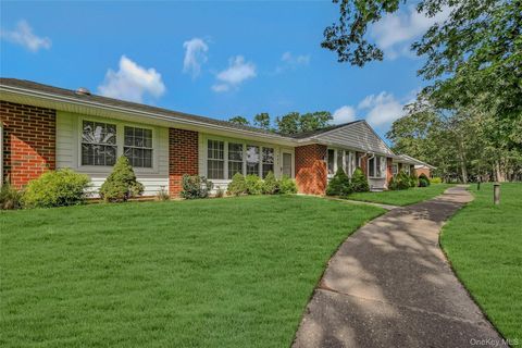 Photo of 98 A Eastbourne Ct, Ridge, NY 11961 (MLS # 906713)