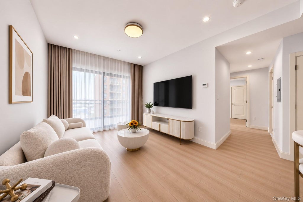 Photo of 31-35 137th Street #4E, Flushing, NY 11354 (MLS # 1066379)