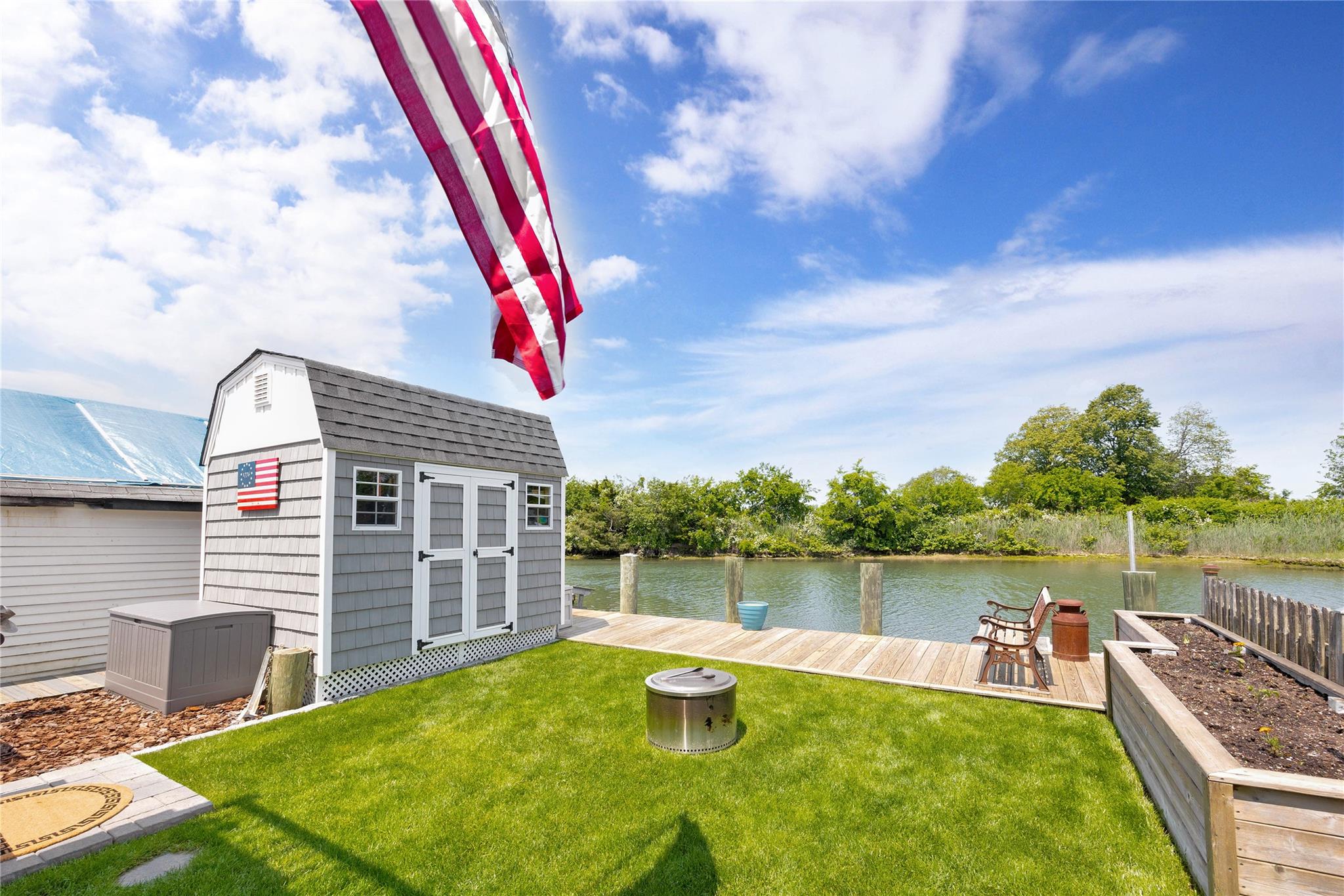 3717 Somerset Drive, Seaford, New York image 28