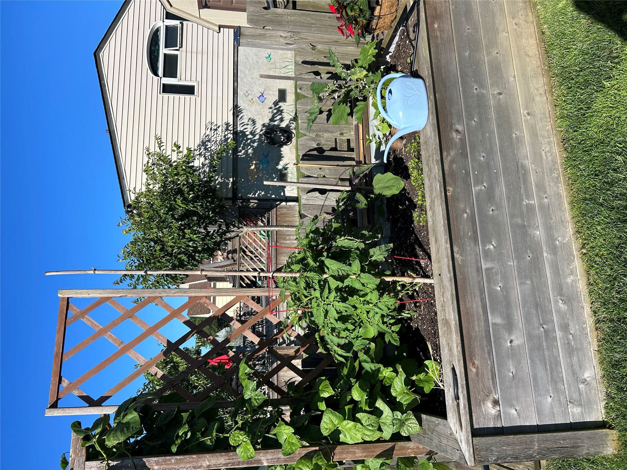 3717 Somerset Drive, Seaford, New York image 41