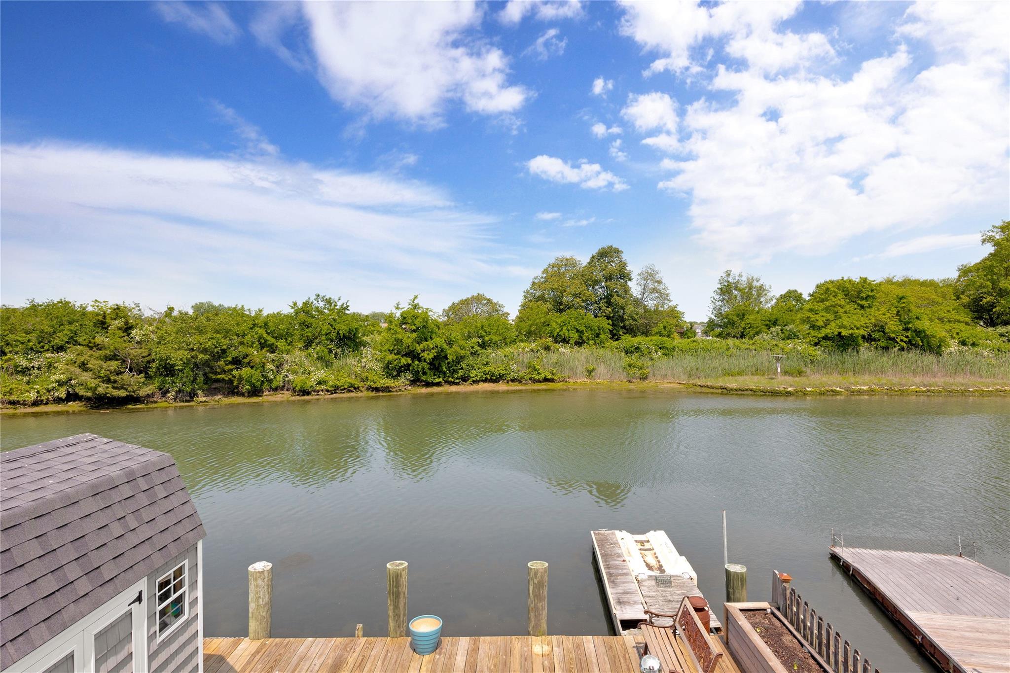 3717 Somerset Drive, Seaford, New York image 32