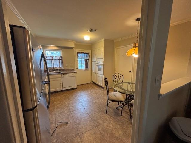 185A Ventry Court Ct, Ridge, New York image 5