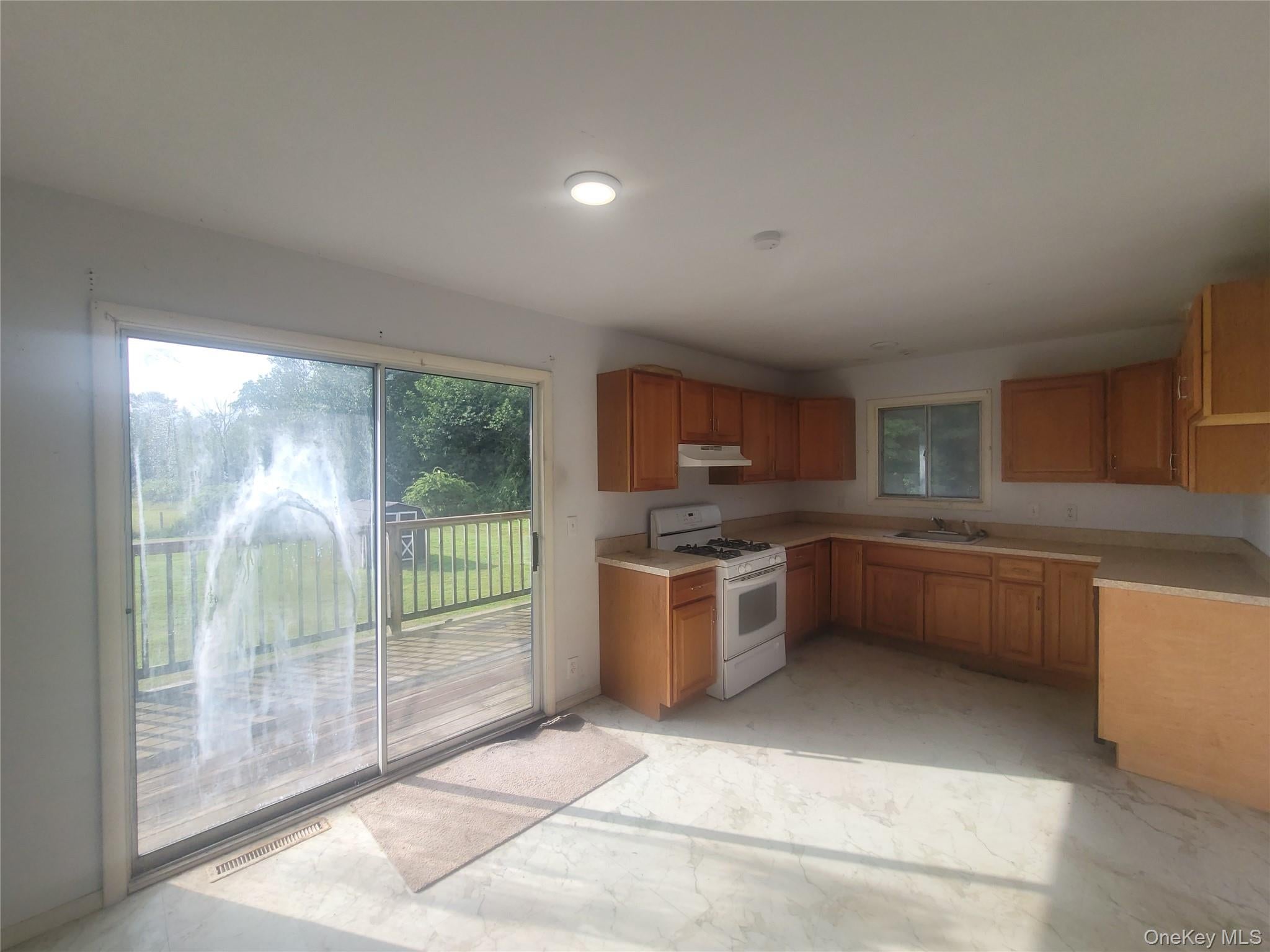 1048 Old Liberty Road