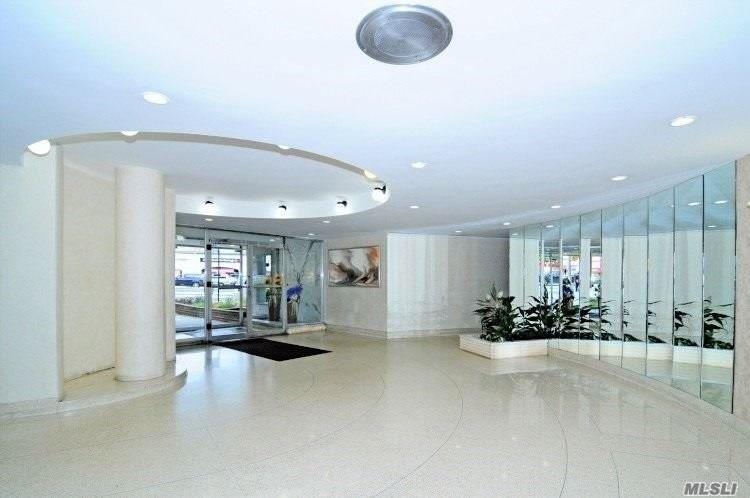 102-30 Queens Boulevard #6F, Forest Hills, New York image 9