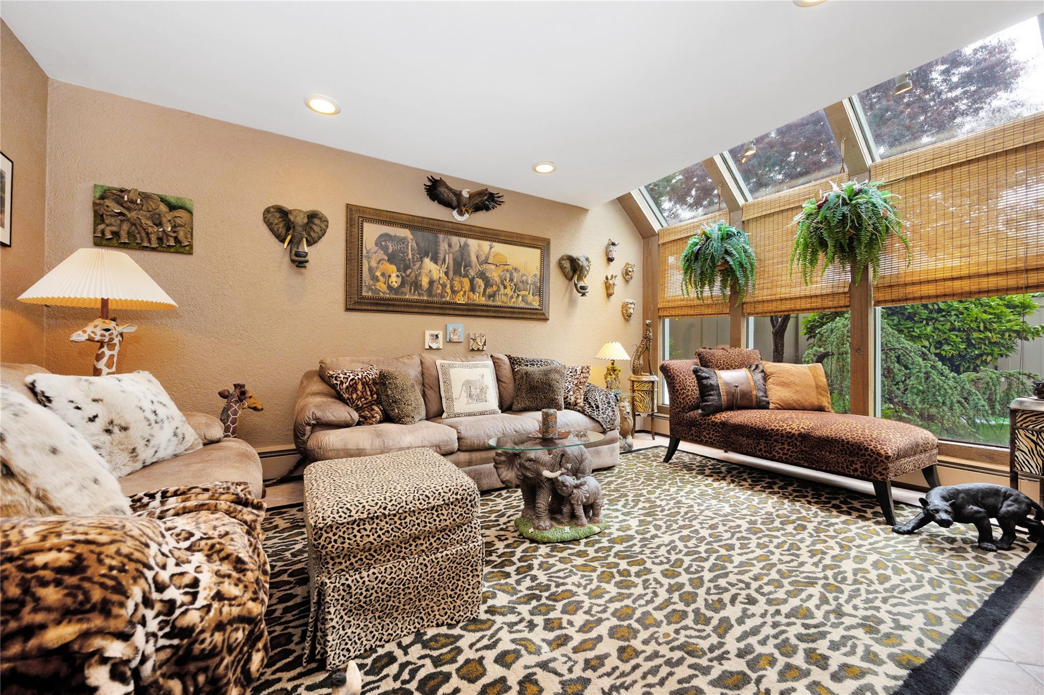 5 Oak Brook Lane, Merrick, New York image 10