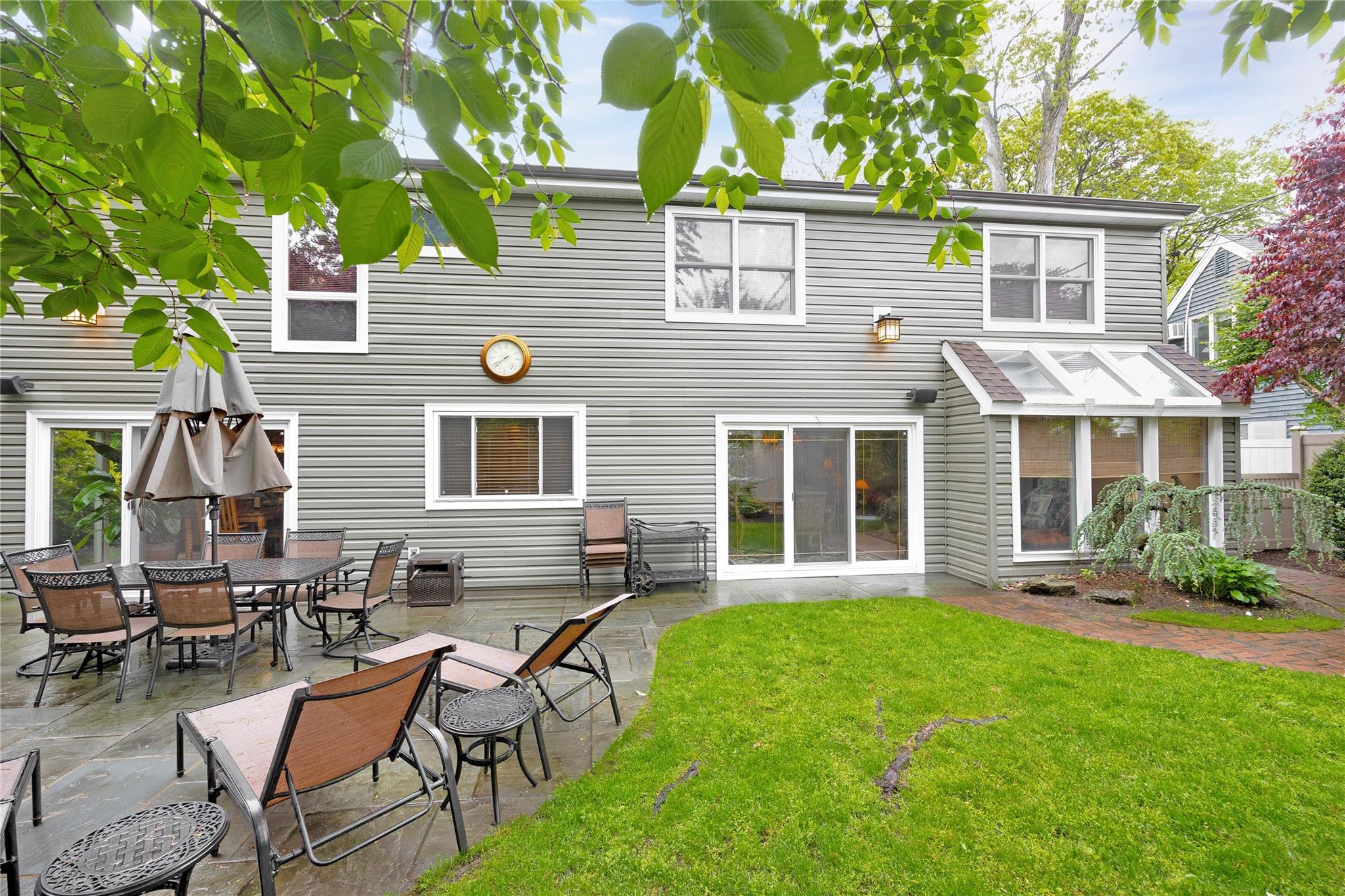 5 Oak Brook Lane, Merrick, New York image 30