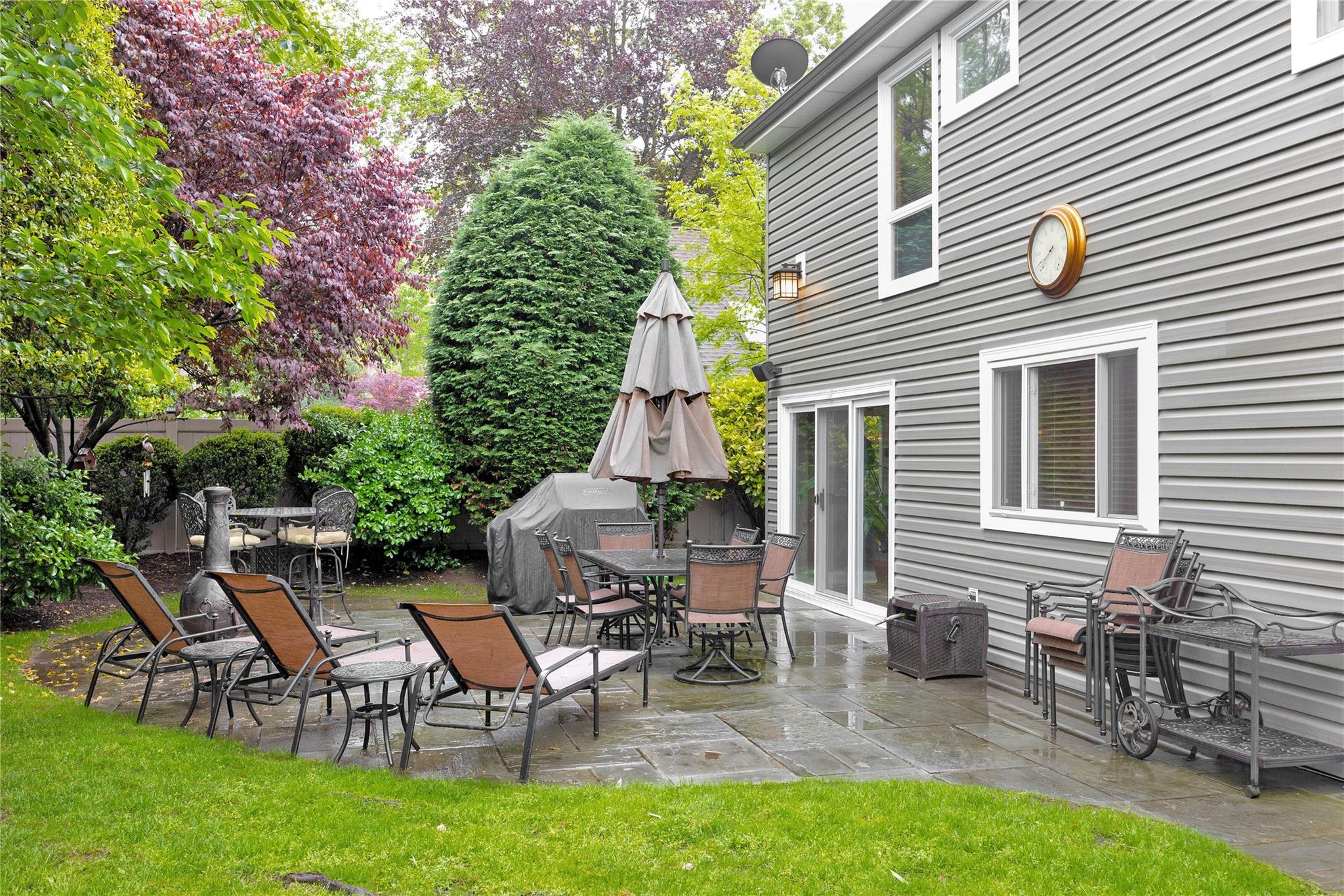 5 Oak Brook Lane, Merrick, New York image 28