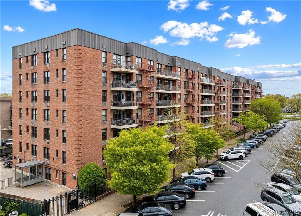 Photo of 2800 Coyle Street #322, Brooklyn, NY 11235 (MLS # 994185)