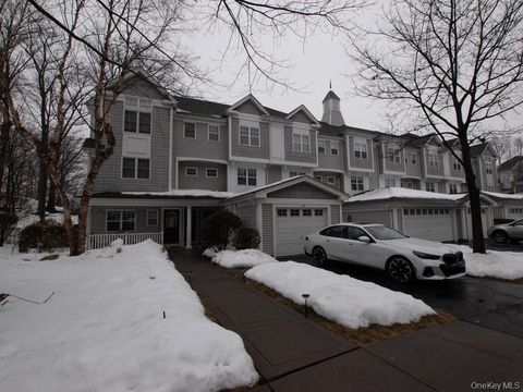 Condo For Sale - 112 Riverbend Drive<br/> Peekskill, NY 10566