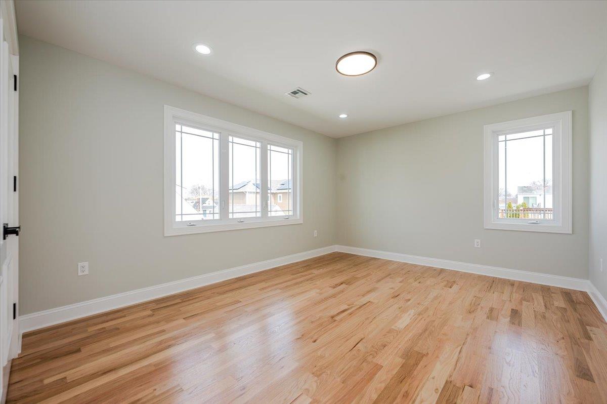 330 Lucille Avenue, Elmont, New York image 19