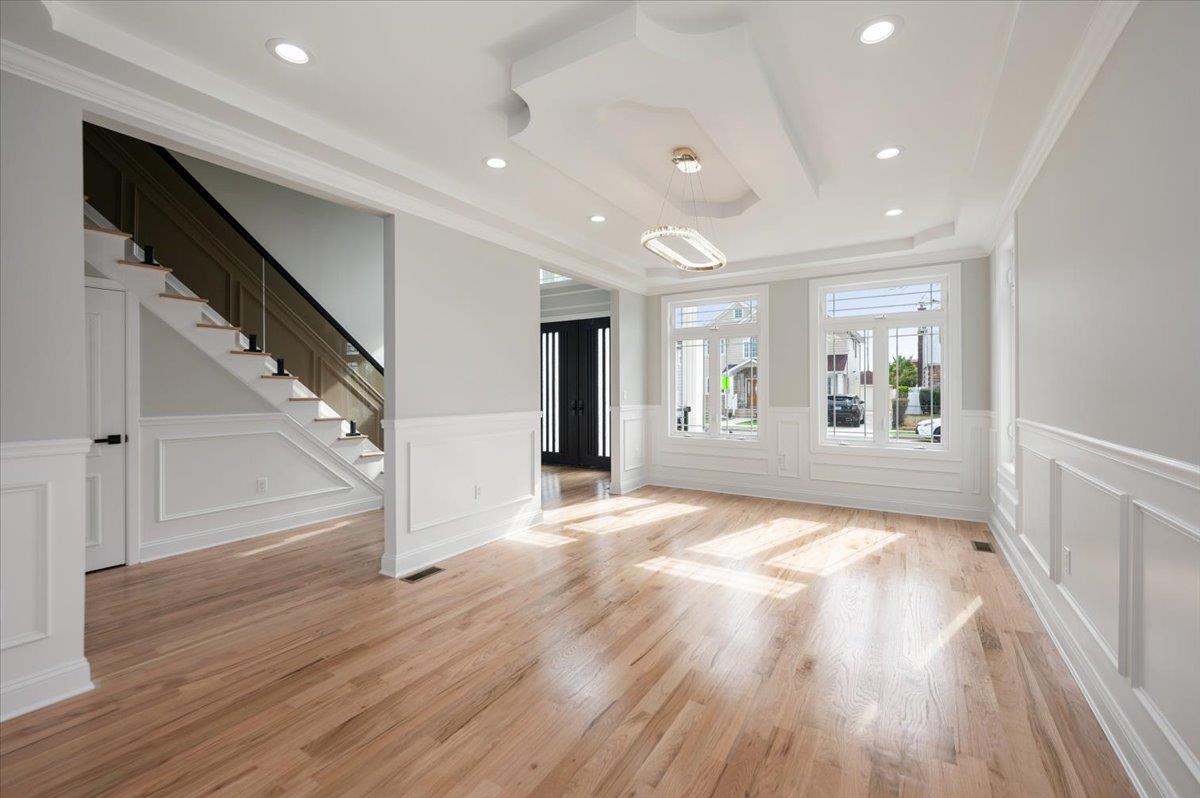 330 Lucille Avenue, Elmont, New York image 5