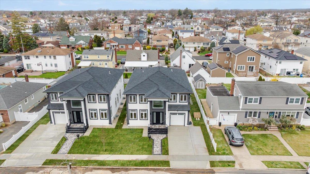 330 Lucille Avenue, Elmont, New York image 33