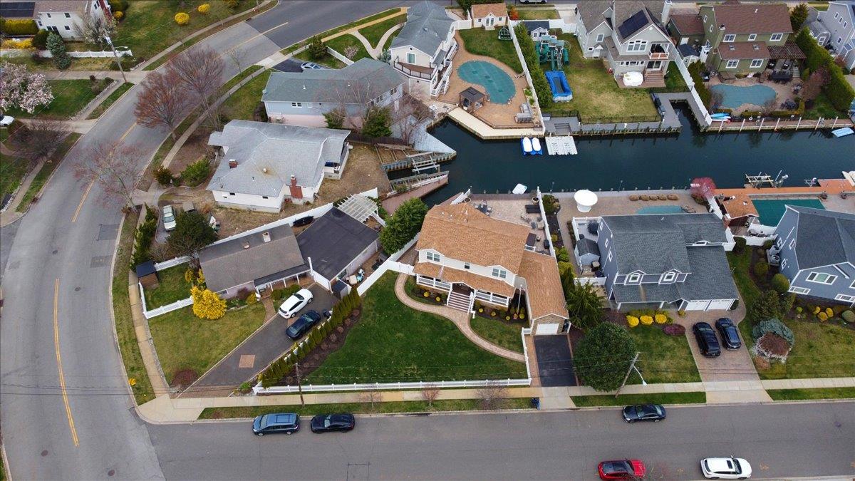 3 Neptune Place, Massapequa, New York image 47